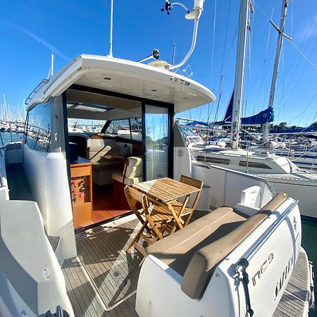 Une Nuit Insolite Sur Un Bateau Linge Et Menage Inclus La Rochelle  Exterior foto