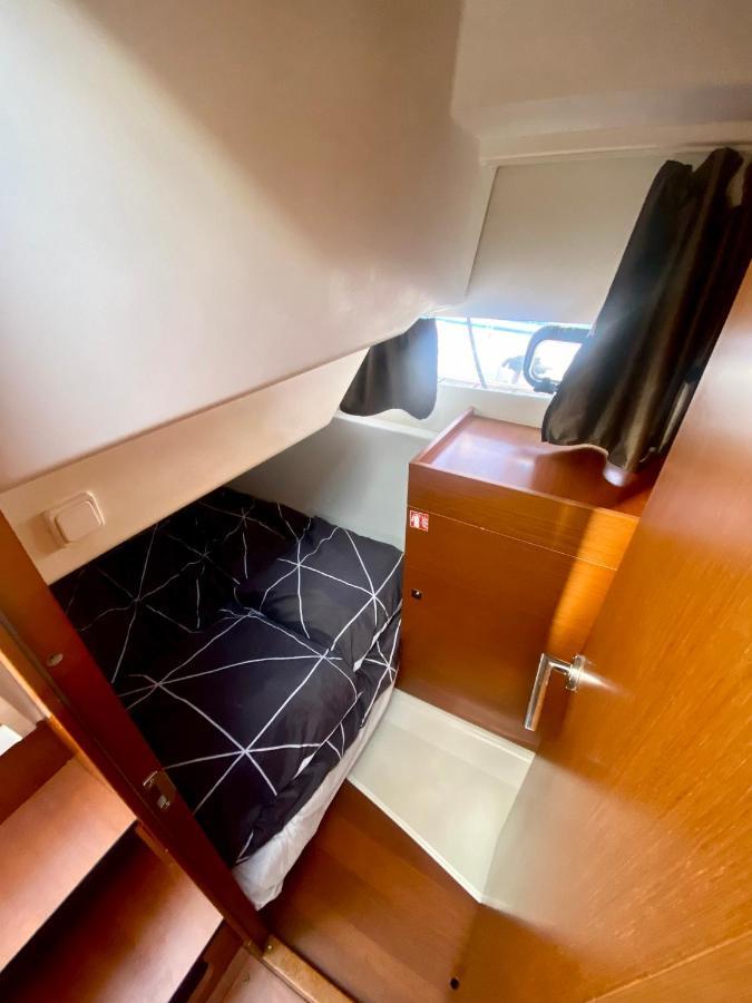 Une Nuit Insolite Sur Un Bateau Linge Et Menage Inclus La Rochelle  Exterior foto